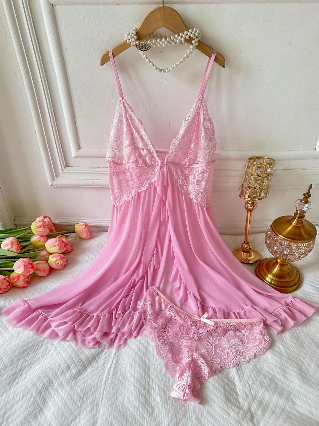 Ladies' Sexy Ruffle Trim Cami Nightdress & Bow Decor Panty Set, Comfortable Playful Floral Lace Sheer Sleepwear Set, Glamour Lingerie Set
